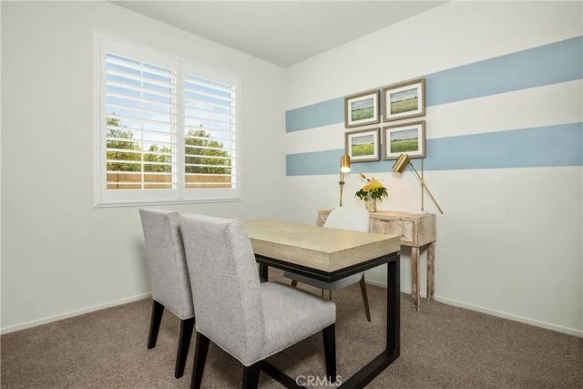1561 E Holguin Street, Lancaster, CA 93534