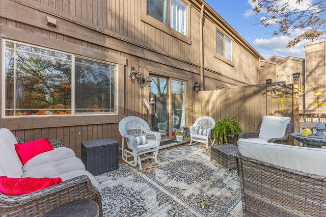2093 Brookhurst Avenue, B, Columbus, OH 43229