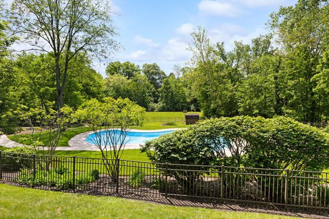 2093 Brookhurst Avenue, B, Columbus, OH 43229