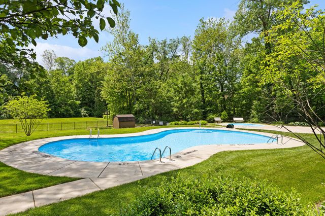 2093 Brookhurst Avenue, B, Columbus, OH 43229