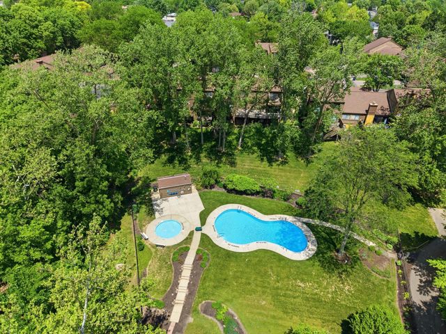 2093 Brookhurst Avenue, B, Columbus, OH 43229