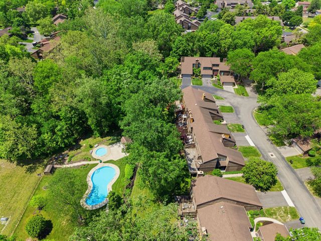 2093 Brookhurst Avenue, B, Columbus, OH 43229