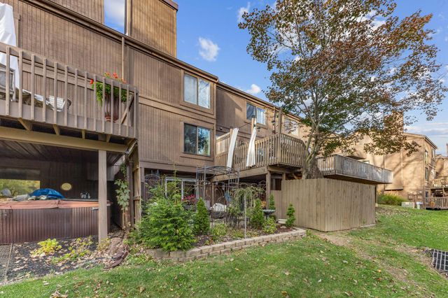 2093 Brookhurst Avenue, B, Columbus, OH 43229