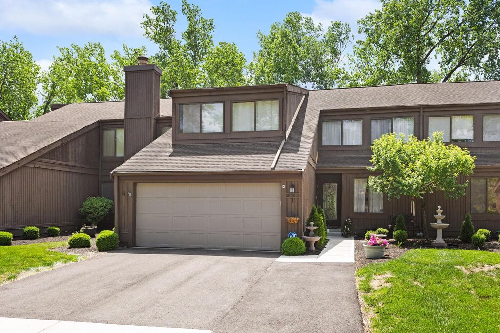 2093 Brookhurst Avenue, B, Columbus, OH 43229