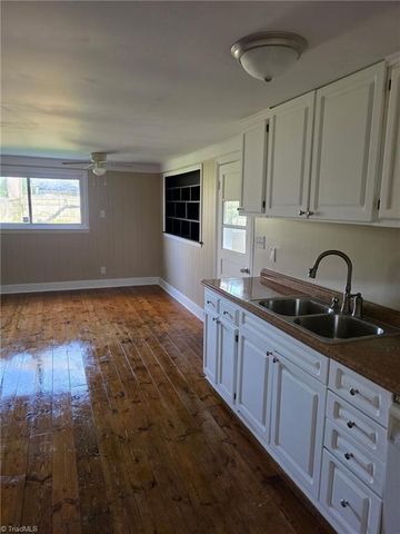 307 Worrell Street, Thomasville, NC 27360