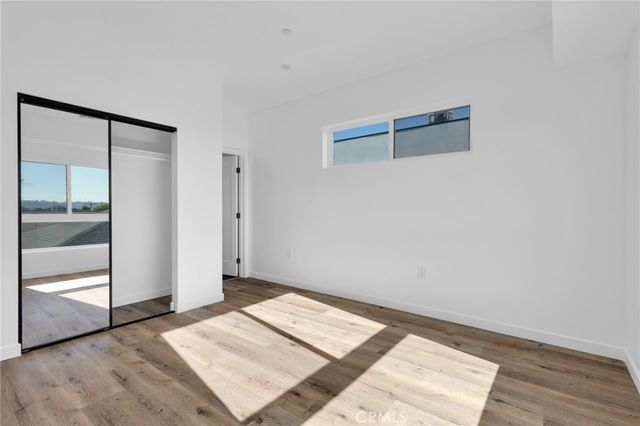 1736 Carmona Avenue A, Los Angeles, CA 90019