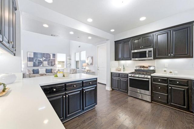 106 Avon Terrace, Sunnyvale, CA 94087