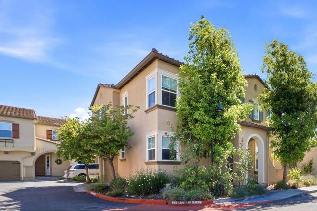 106 Avon Terrace, Sunnyvale, CA 94087
