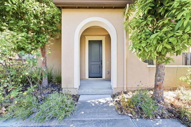106 Avon Terrace, Sunnyvale, CA 94087