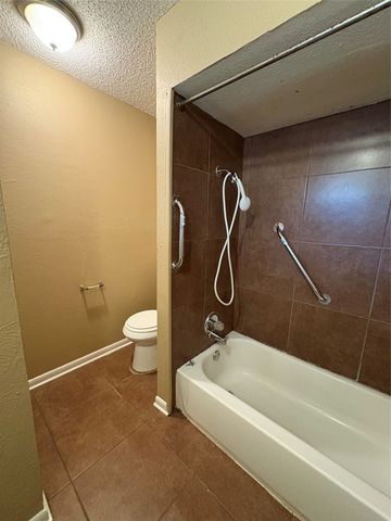 811 Acton Avenue, Duncanville, TX 75137