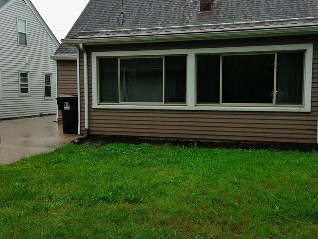 3018 21st STREET, Racine, WI 53403