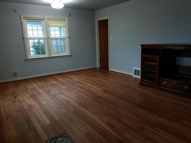 3018 21st STREET, Racine, WI 53403