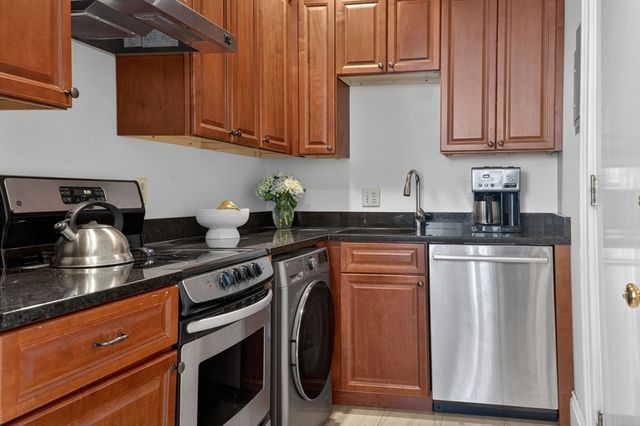 473 Beacon Street 3, Boston, MA 02116