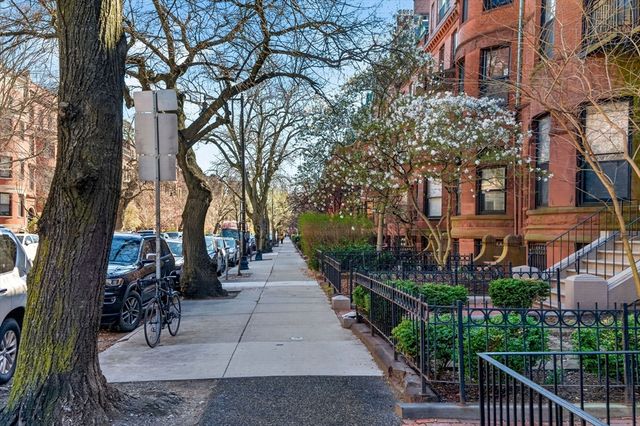 473 Beacon Street 3, Boston, MA 02116