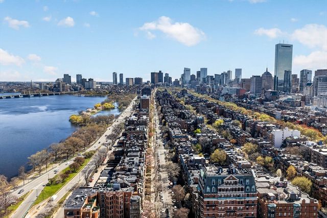 473 Beacon Street 3, Boston, MA 02116