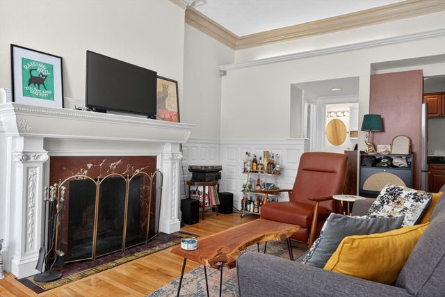 473 Beacon Street 3, Boston, MA 02116