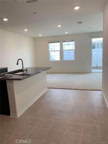 6065 Sendero, Eastvale, CA 92880
