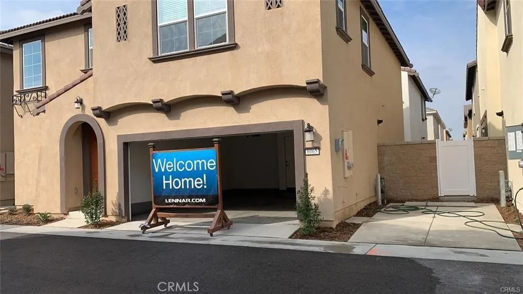 6065 Sendero, Eastvale, CA 92880