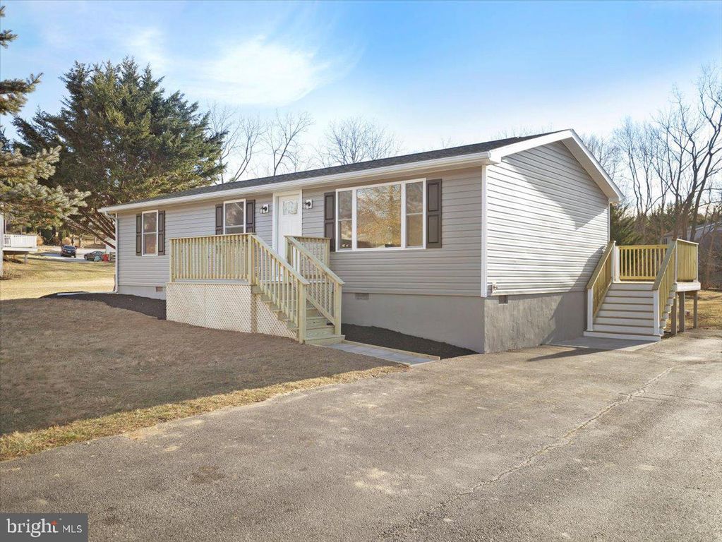 22 NORTHERN PIKE TRL, Fairfield, PA 17320