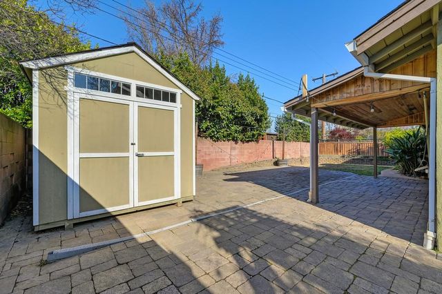 3409 Chenu Ave, Sacramento, CA 95821