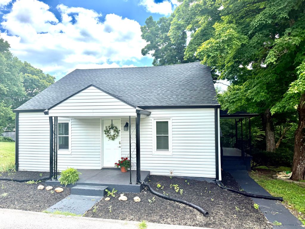 11625 Paint Lick Spur, Paint Lick, KY 40461