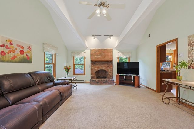 19 Smith Road, Mansfield, MA 02048