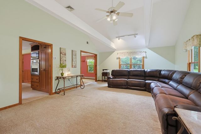 19 Smith Road, Mansfield, MA 02048