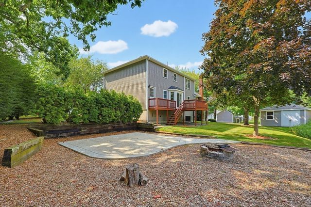 19 Smith Road, Mansfield, MA 02048