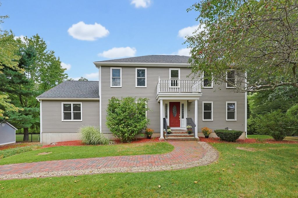 19 Smith Road, Mansfield, MA 02048