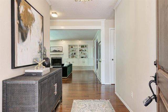 1417 Glenbrook Drive, Oklahoma City, OK 73118