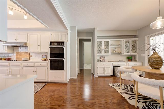 1417 Glenbrook Drive, Oklahoma City, OK 73118