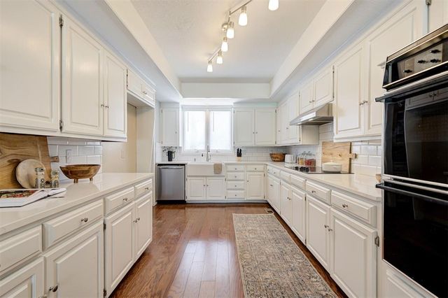 1417 Glenbrook Drive, Oklahoma City, OK 73118