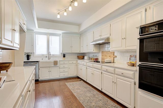 1417 Glenbrook Drive, Oklahoma City, OK 73118