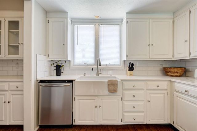 1417 Glenbrook Drive, Oklahoma City, OK 73118