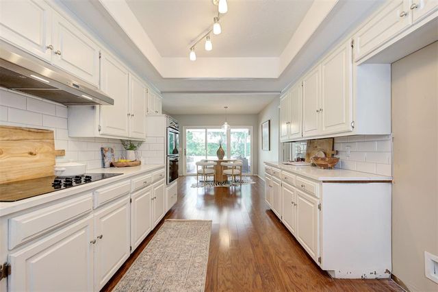1417 Glenbrook Drive, Oklahoma City, OK 73118