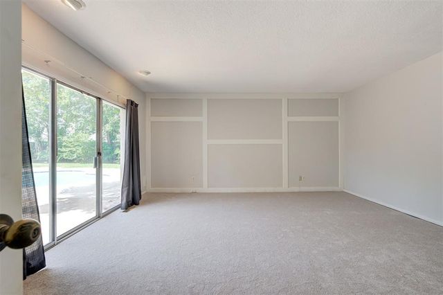 1417 Glenbrook Drive, Oklahoma City, OK 73118