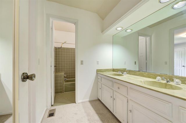 1417 Glenbrook Drive, Oklahoma City, OK 73118