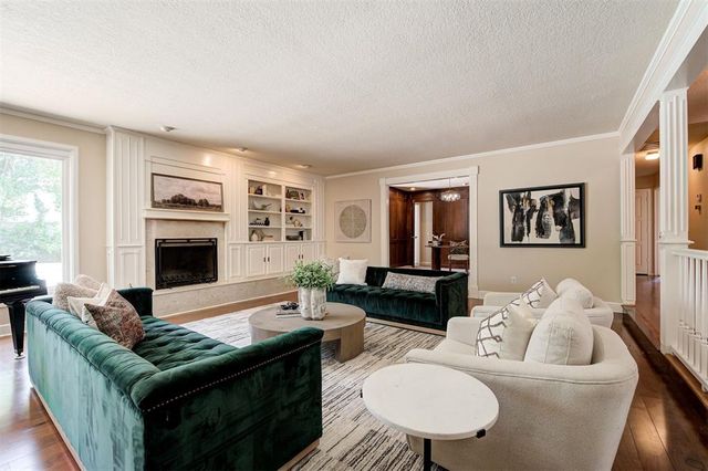 1417 Glenbrook Drive, Oklahoma City, OK 73118