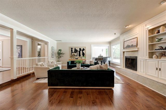 1417 Glenbrook Drive, Oklahoma City, OK 73118