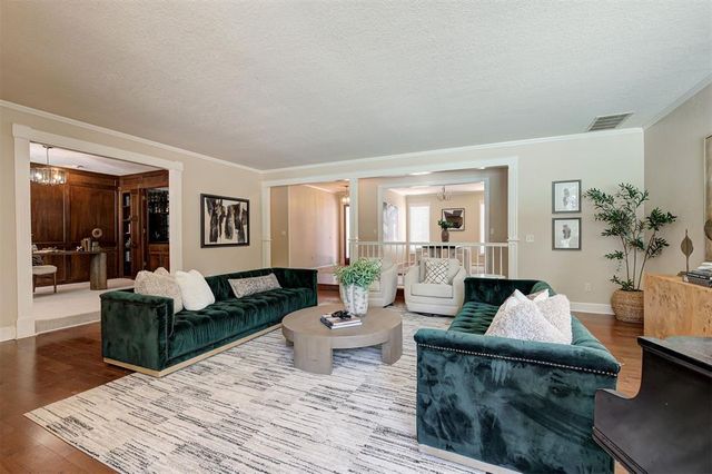 1417 Glenbrook Drive, Oklahoma City, OK 73118