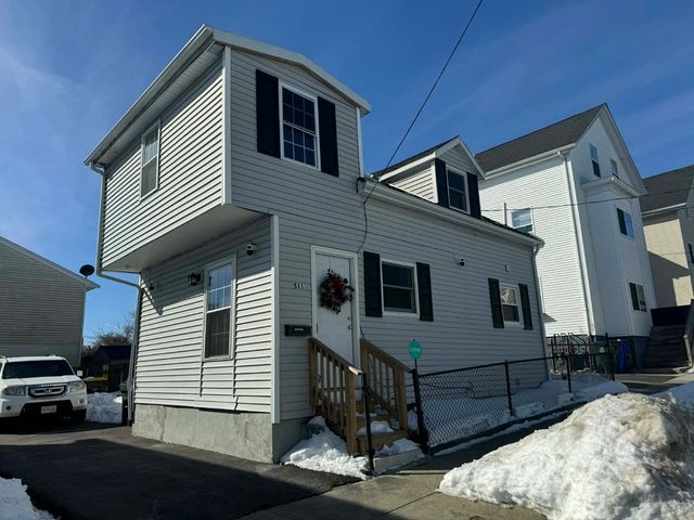 511 Bank St, Fall River, MA 02720