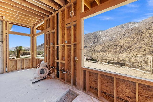 1133 W Dolores Court, Palm Springs, CA 92262