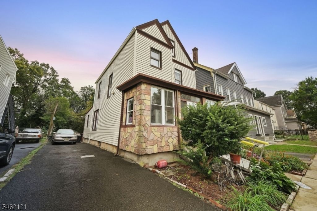 280 Lincoln St, East Orange City, NJ 07017 — photo 3