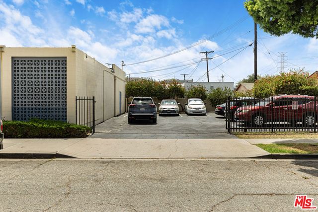 3480 Live Oak Street, Huntington Park, CA 90255