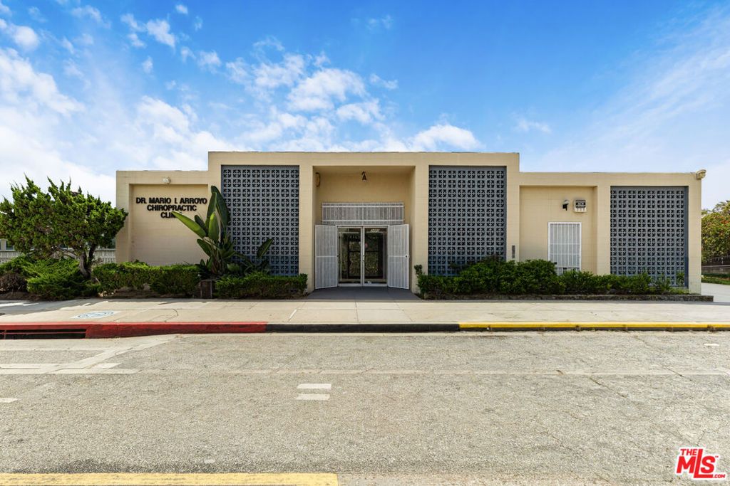 3480 Live Oak Street, Huntington Park, CA 90255