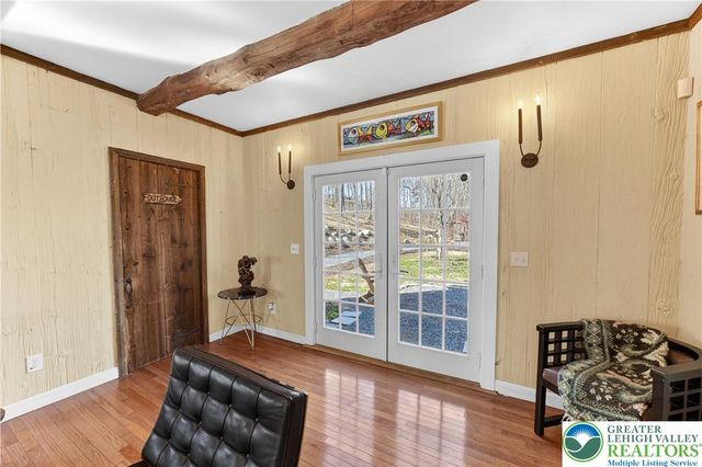 4238 Best Station Road, Washington Twp, PA 18080