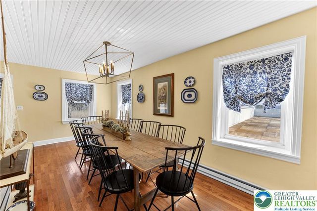 4238 Best Station Road, Washington Twp, PA 18080