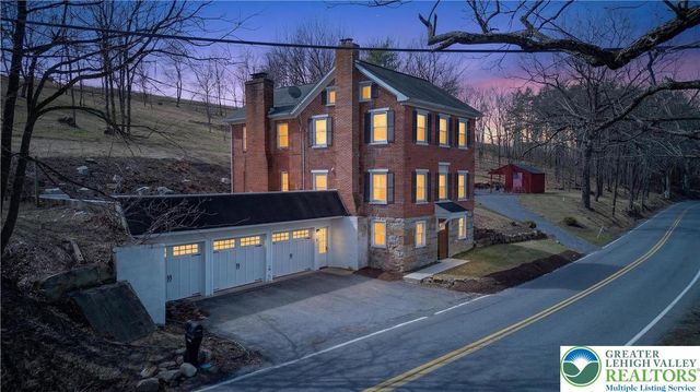 4238 Best Station Road, Washington Twp, PA 18080