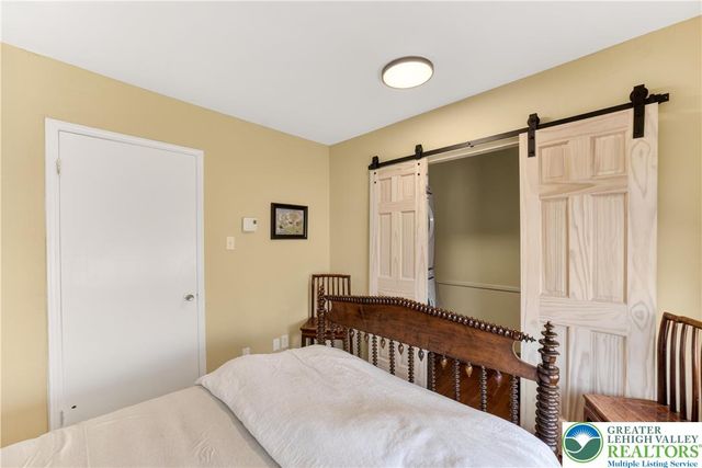 4238 Best Station Road, Washington Twp, PA 18080