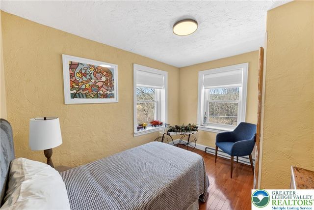 4238 Best Station Road, Washington Twp, PA 18080